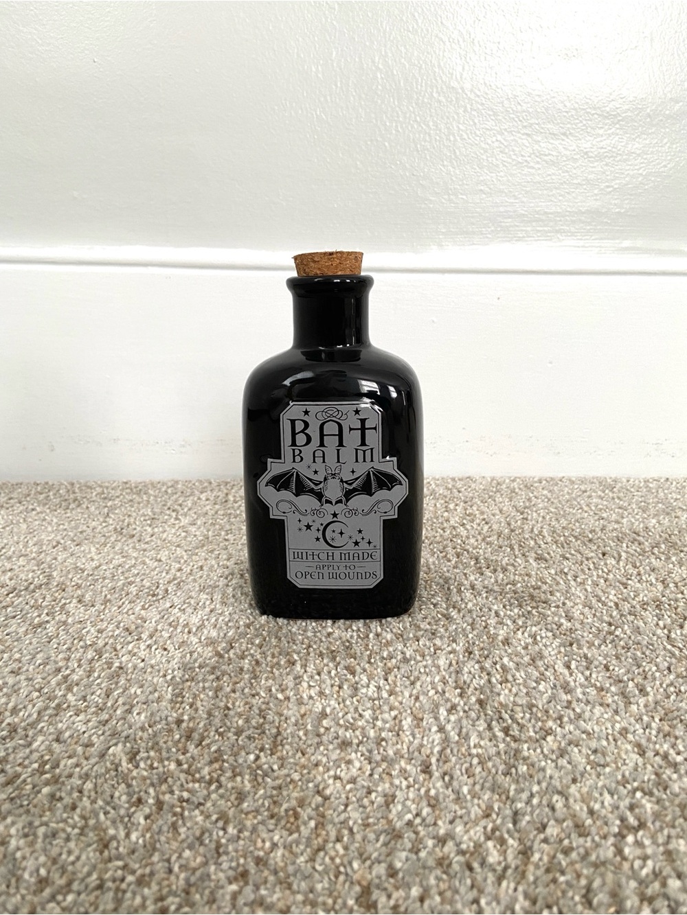 NWOT Potion Bottle Vial Bat Balm Halloween